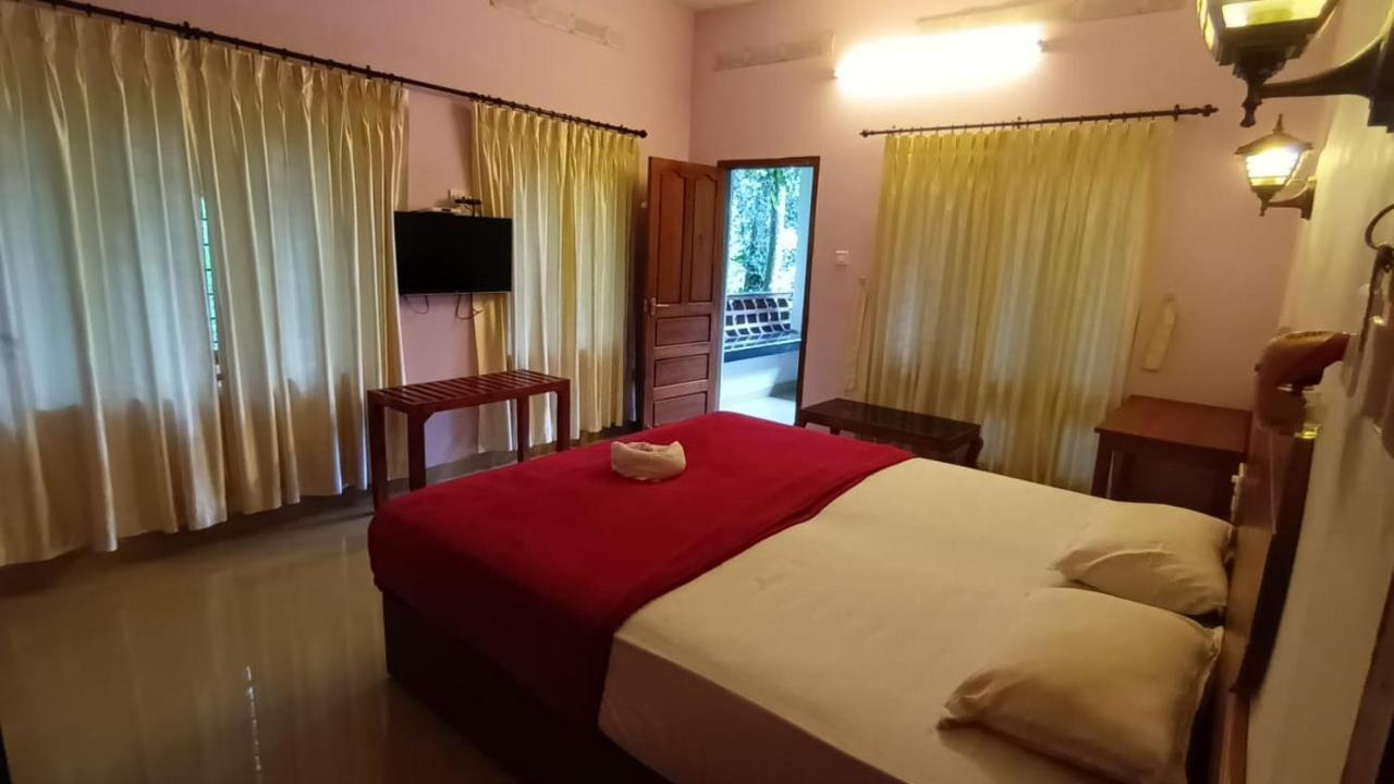 Horn Bill Thekkady